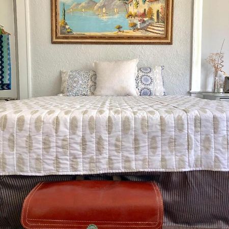 Comfy And Spacious Suite With Free Parking Miami Exterior photo